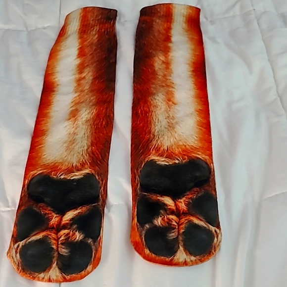 Accessories - Animal foot socks. New